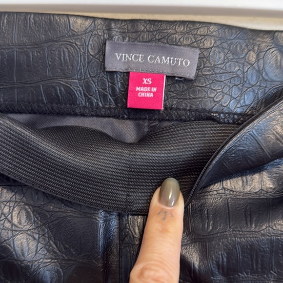 Vince Camuto faux croc skin leather leggings size XS - Picture 5 of 5